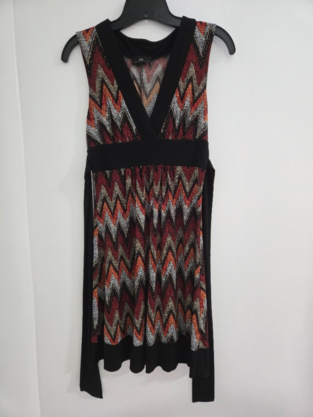 Iz Byer California Women's Sleeveless Printed Dress Size Small–Multicolor Casual
